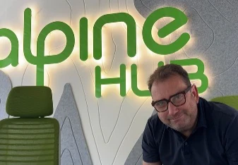Hans J. Friedrich, Gründer von D2D-HUB